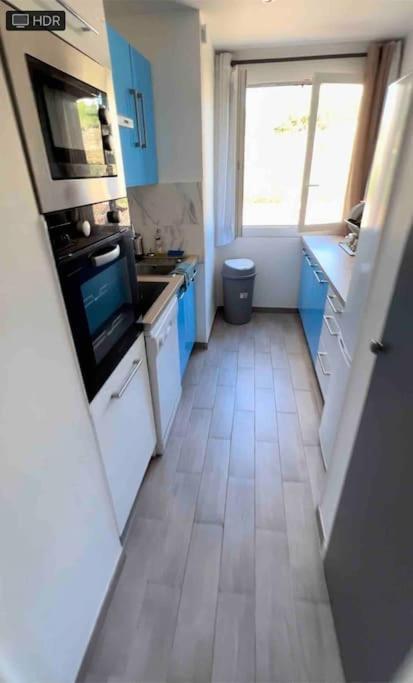 Superbe T3 Climatise Avec Balcon Parking Public Gratuit Marseille