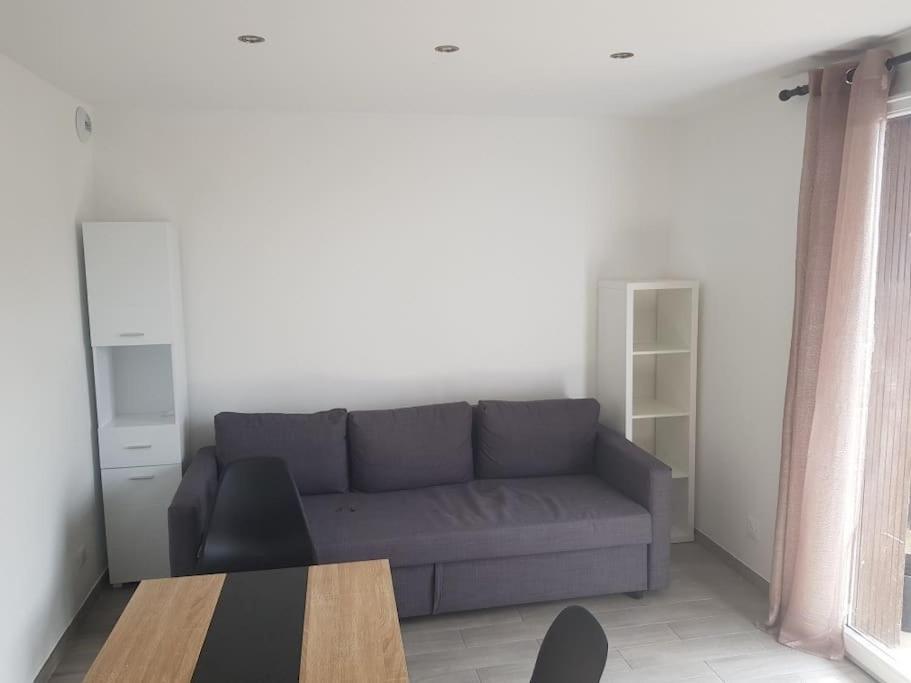 Apartment Superbe T3 Climatise Avec Balcon Parking Public Gratuit *