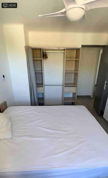 Superbe T3 Climatise Avec Balcon Parking Public Gratuit
