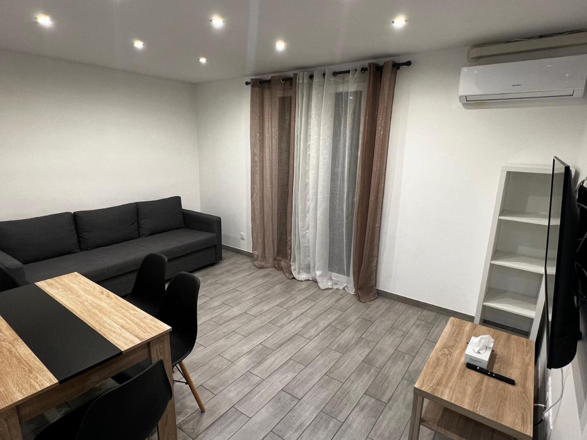 Apartment Superbe T3 Climatise Avec Balcon Parking Public Gratuit Marseille